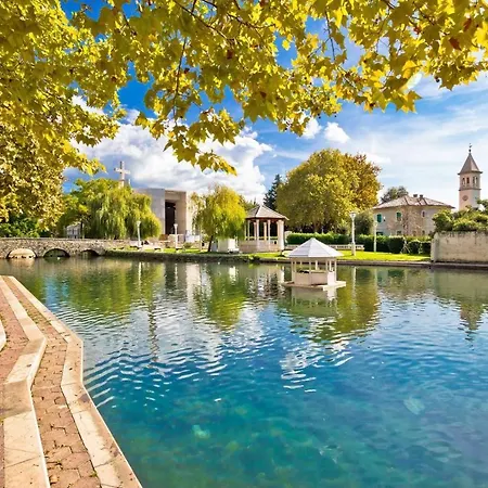 Soft In Next To Split *