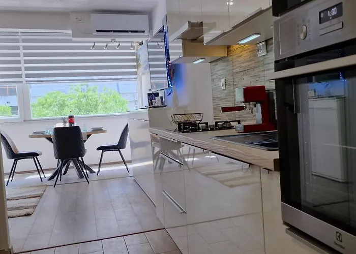 Lejlighed Soft In Next To Split *