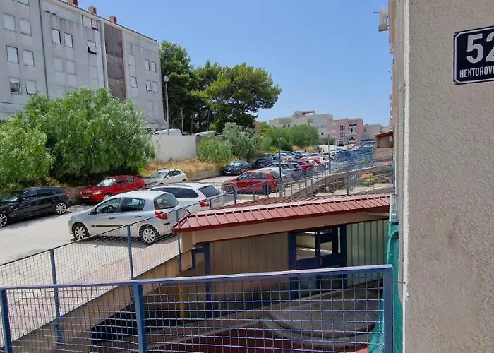 Soft In Next To Split